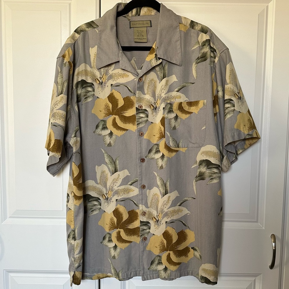 Naturalife 100% Silk Button Down Short Sleeve Shirt Gray Tropical Floral XXL